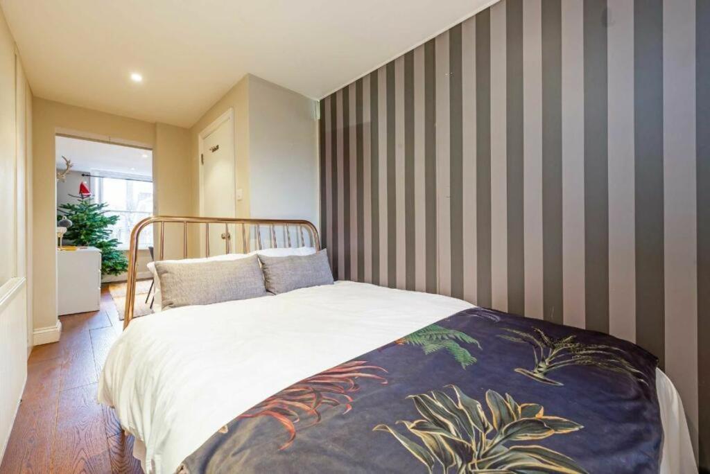 Modernised Apartments 1 And 2 Bedrooms Option Terrace And Balcony High Street London Exterior foto