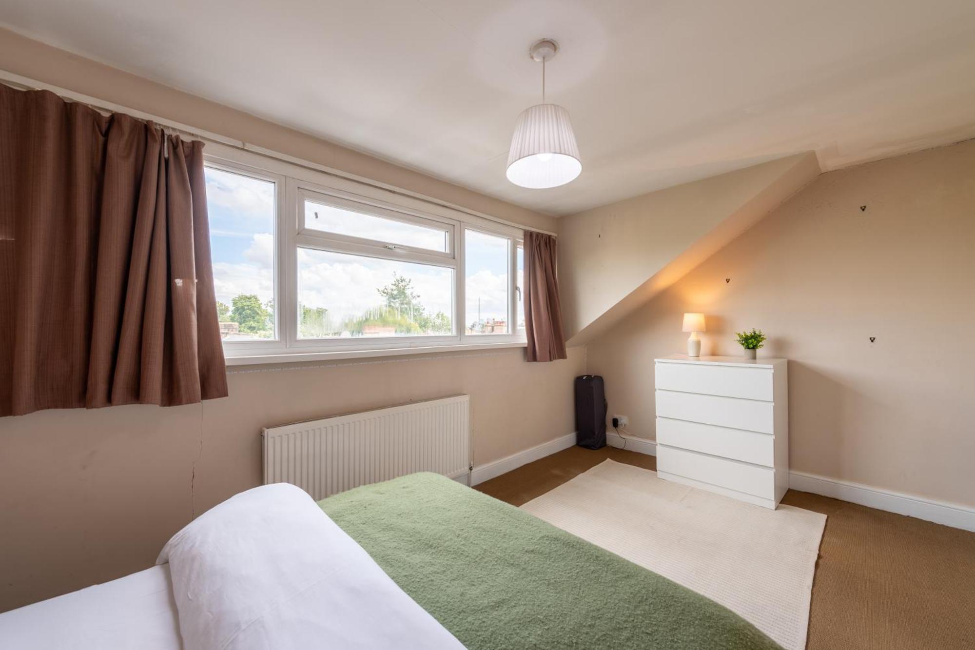 Modernised Apartments 1 And 2 Bedrooms Option Terrace And Balcony High Street London Exterior foto