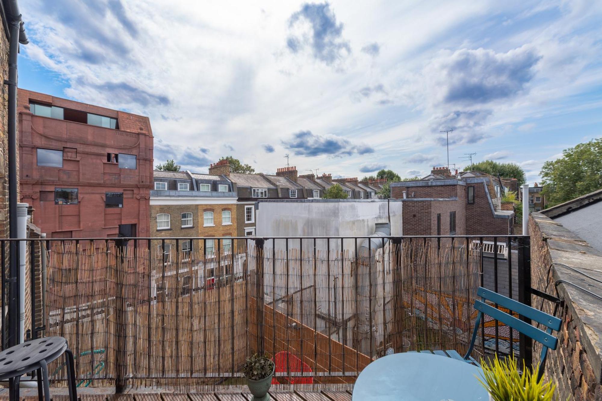 Modernised Apartments 1 And 2 Bedrooms Option Terrace And Balcony High Street London Exterior foto